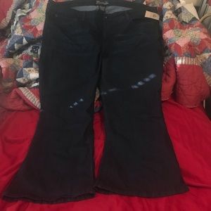 Bootcut jeans